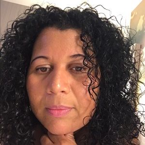 Meet your Posher, Miriam